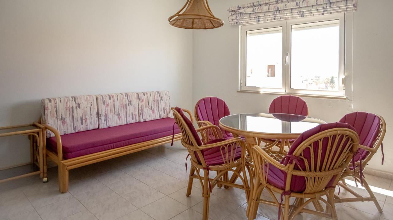 Apartamento Palmeira Gale - Beach - Pool - By Bedzy Albufeira Buitenkant foto